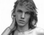 Фотография Джэми Кэмпбелл Бауэн Jamie Campbell Bowen