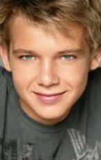 Фотография Макс Тириот Max Thieriot