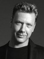 Фотография Микаэл Персбрандт Mikael Persbrandt