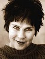 Фотография Мьюз Смолл Mews Small