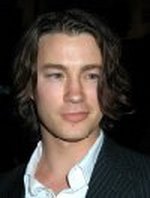 Фотография Том Уисдом Tom Wisdom